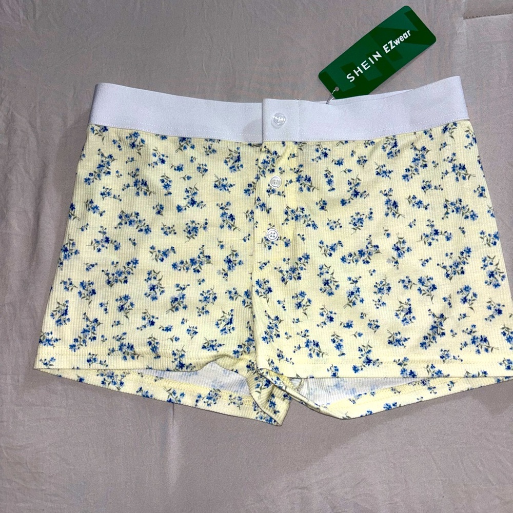 Women’s floral sleep shorts SHEIN never worn